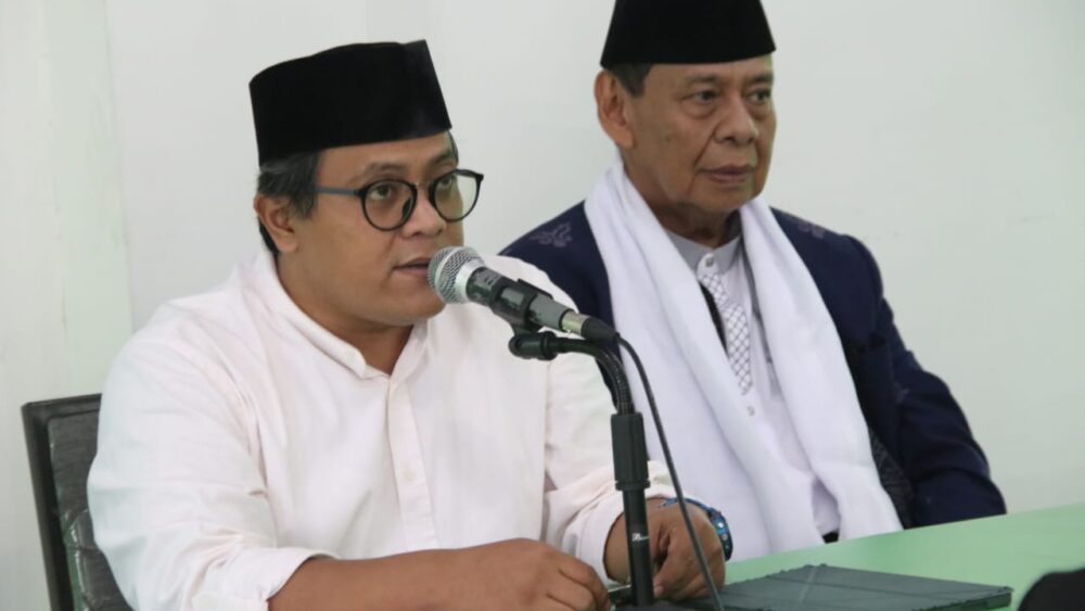 Gus Irfan Sampaikan Paradigma Baru Hukum Perubahan kepada Sekum MUI Kecamatan dan Alumni PKU