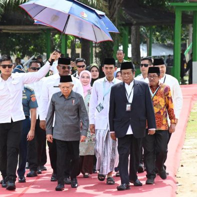 Kiai Ma’ruf Amin Resmikan Ijtima Ulama Komisi Fatwa se-Indonesia VIII