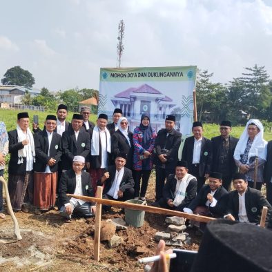 MUI Cileungsi Gelar Pembinaan dan Peletakkan Batu Pertama Pembangunan Kantor Baru