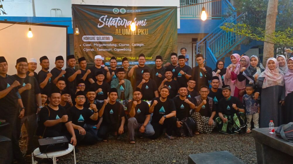 Silaturahmi Alumni PKU Zona Selatan: Energi Perubahan, Kesadaran, dan Tritangtu