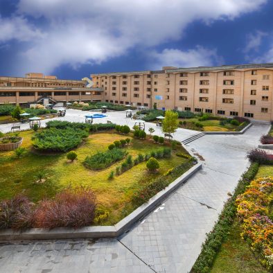 Kuliah di Negeri para Mullah: Shock Culture, Stigma Syiah, hingga Ziarah