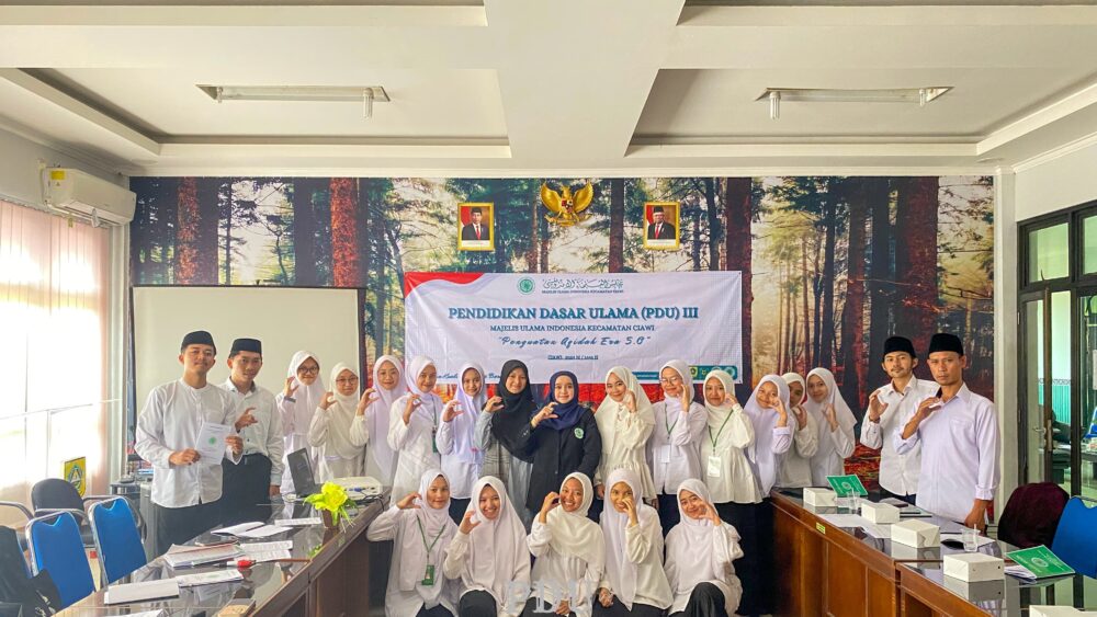 Filantropi Perempuan Qur’ani: Bangkitkan Semangat Kedermawanan Muslimah dalam Dakwah