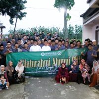 Pesantren di Persimpangan Jalan: Menjaga Warisan atau Menjemput Perubahan? Ini Refleksi Para Alumni PKU