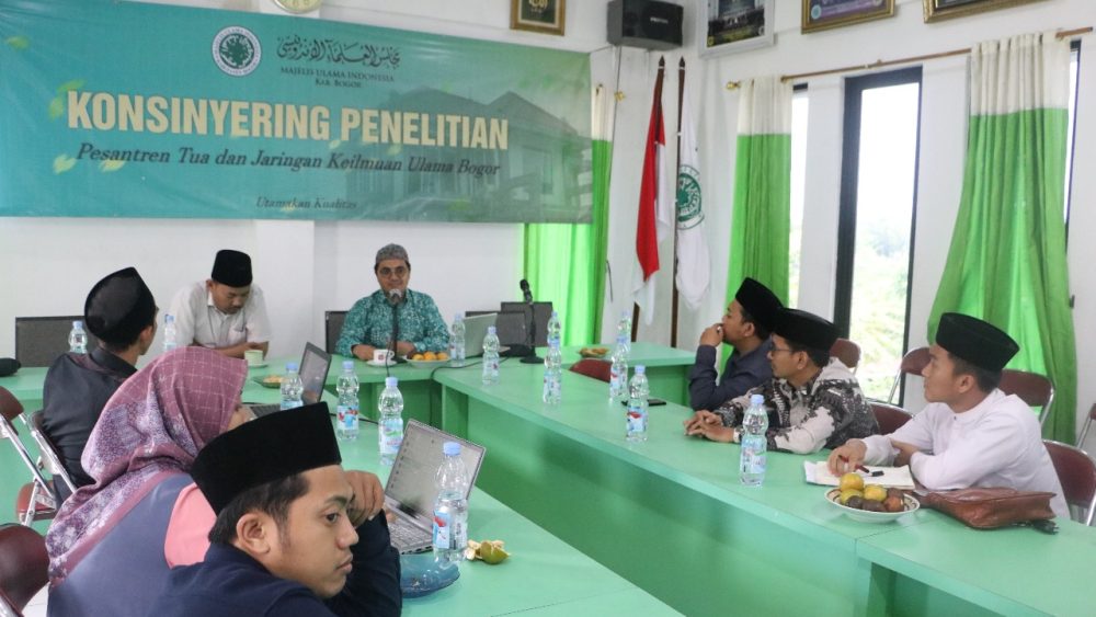 Hadirkan Filolog, MUI Bogor Gelar Konsinyering Penelitian Pesantren Tua