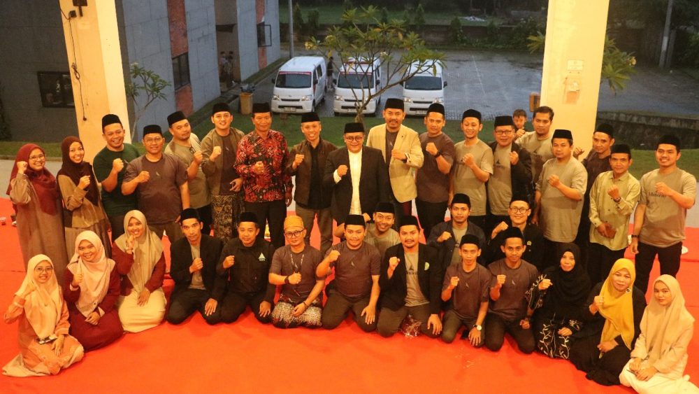 Menata Ulang Gairah Kepesantrenan: Catatan Kritis Kader PKU Korwil Tengah