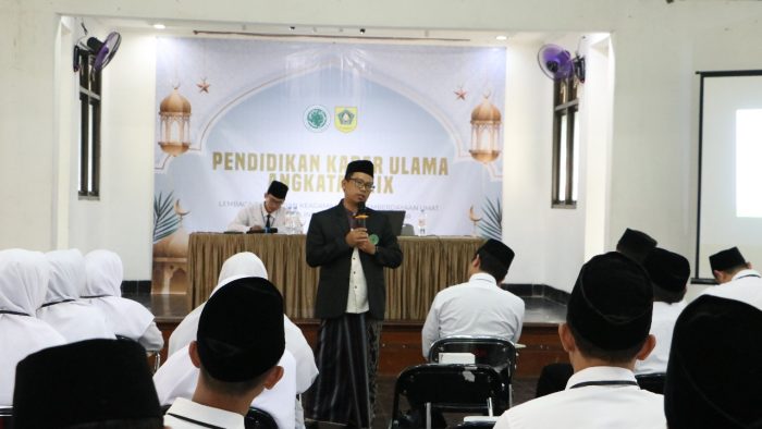 Kunci Public Speaking: Sanad yang Jelas dan Hati yang Ikhlas