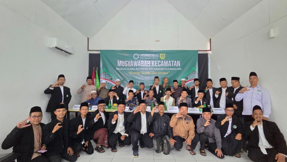 KH. Ahmad Dimyatie Pimpin MUI Tajurhalang, Teguhkan Resolusi Akhlak dan Program Pembangunan Sekretariat