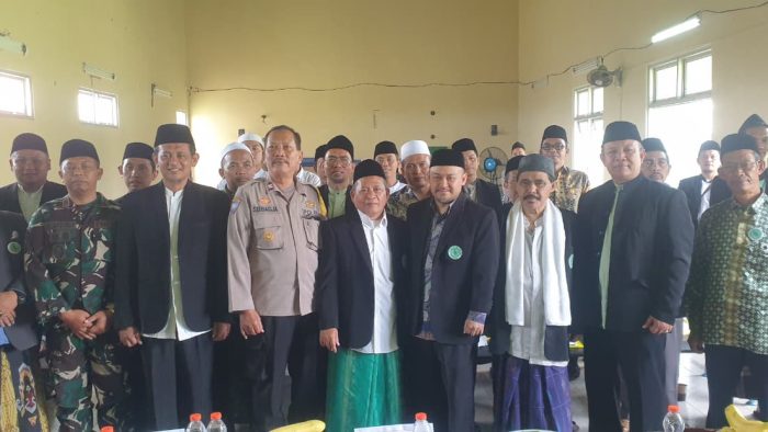 KH. Kholiludin Terpilih Sebagai Ketua MUI Tenjolaya, Camat Pardi Siap Perkuat Kolaborasi