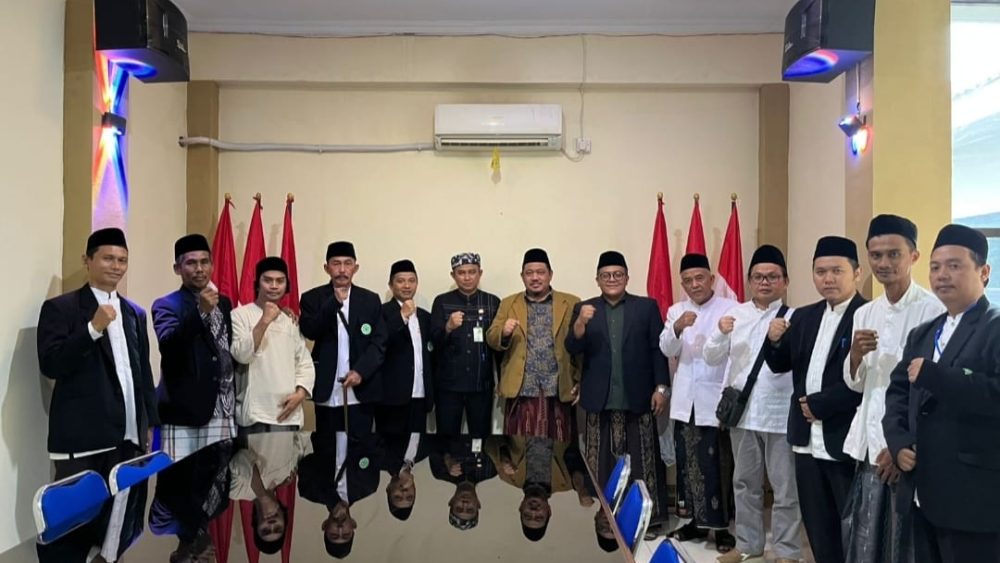 Estafet MUI Cariu Diamanahkan kepada Ust. Ahmad Syamsudin, Perkuat Kolaborasi dan Dakwah Generasi Muda