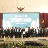 MUI Kabupaten Bogor Gelar Wisuda PKU Angkatan ke-19 dan Kukuhkan Pengurus Masa Khidmat 2025–2030