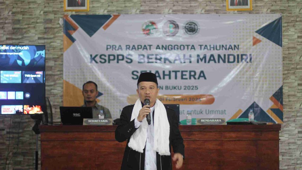 Sambutan Ketua MUI Kecamatan Cariu, Ustadz Ahmad Syamsudin, S.Ag. (Foto: Istimewa)