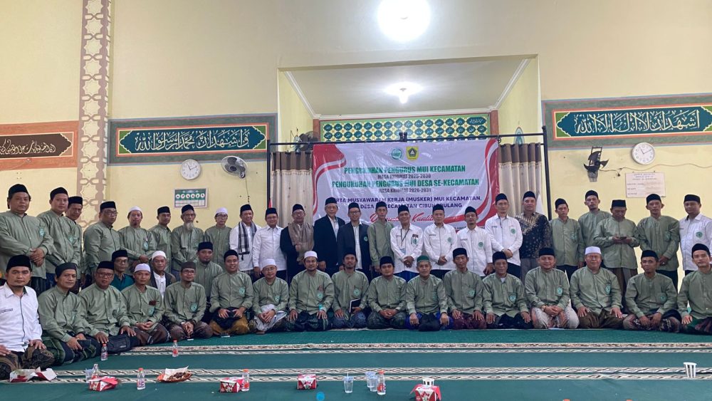Resmi Dikukuhkan, MUI Cibungbulang Mantapkan Peran Khodimul Ummah dan Shodiqul Hukumah