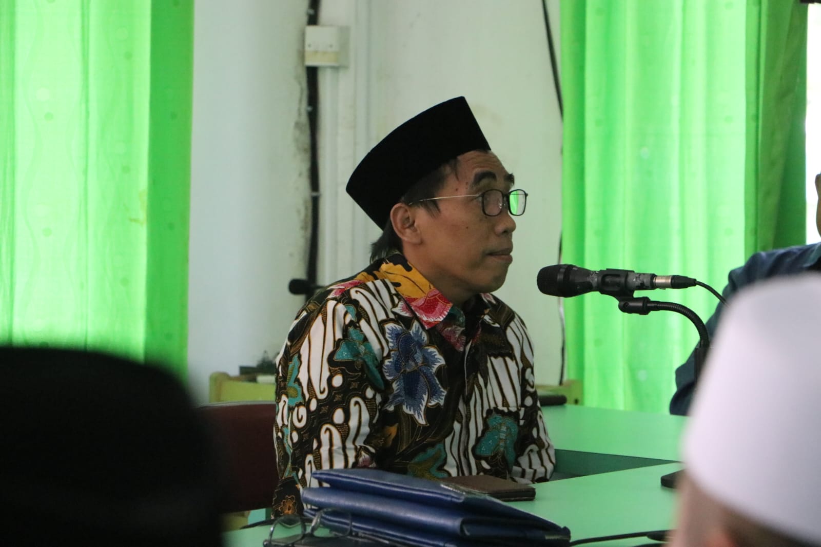Wakil Ketua Dewan Pertimbangan MUI Kabupaten Bogor, Dr. KH. Adnan Anwar. (Foto: Istimewa)