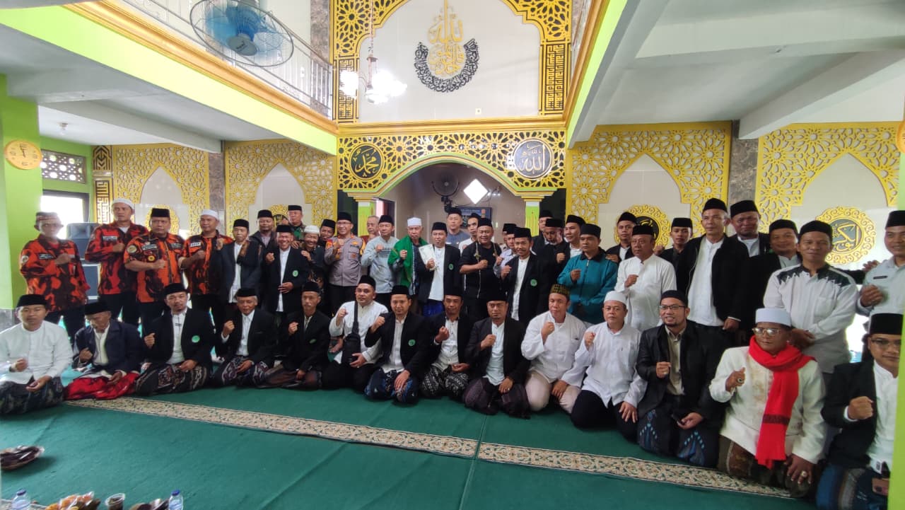 MUI Desa Se Kecamatan Dramaga Resmi Dikukuhkan, Ini Pesan KH. Endang Muhtadin